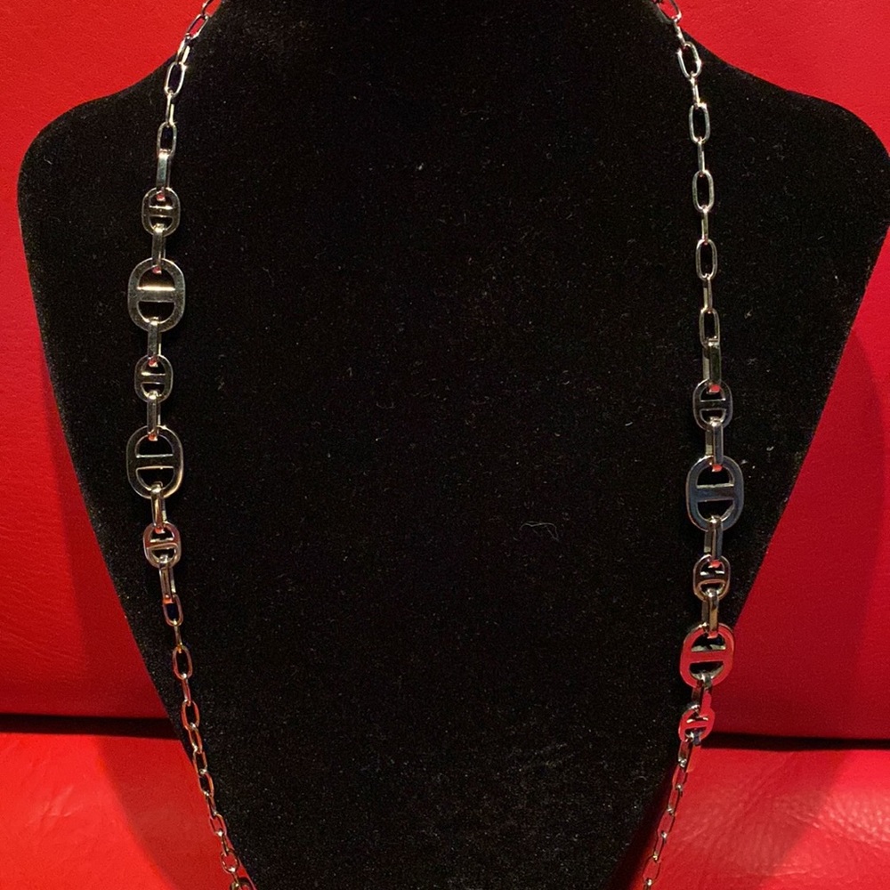 Michael Kors Beautiful Long Logo Necklace New WithTags - Picture 7 of 16
